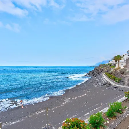 Neptuno 2a017 * Puerto de Santiago (Tenerife)