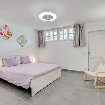 Neptuno 2a017 푸에르토 데 산티아고